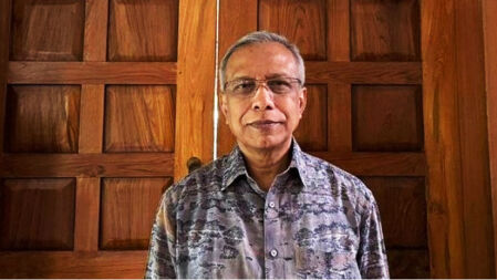 প্রধানমন্ত্রীর নতুন প্রেস সচিব নাঈমুল ইসলাম খান, প্রজ্ঞাপন জারি