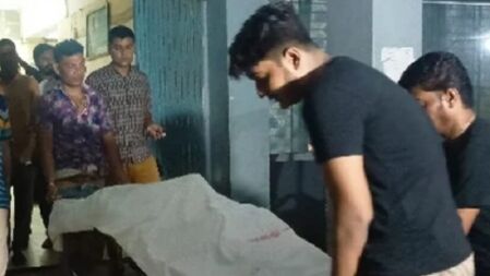 কলেজের সামনে দুর্বৃত্তদের গুলিতে প্রাণ হারালেন শিক্ষক ও আ’লীগ নেতা