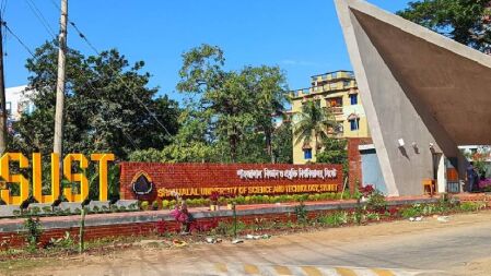 ১ জুলাই থেকে অনির্দিষ্টকালের জন্য বন্ধ শাবিপ্রবির ক্লাস-পরীক্ষা 