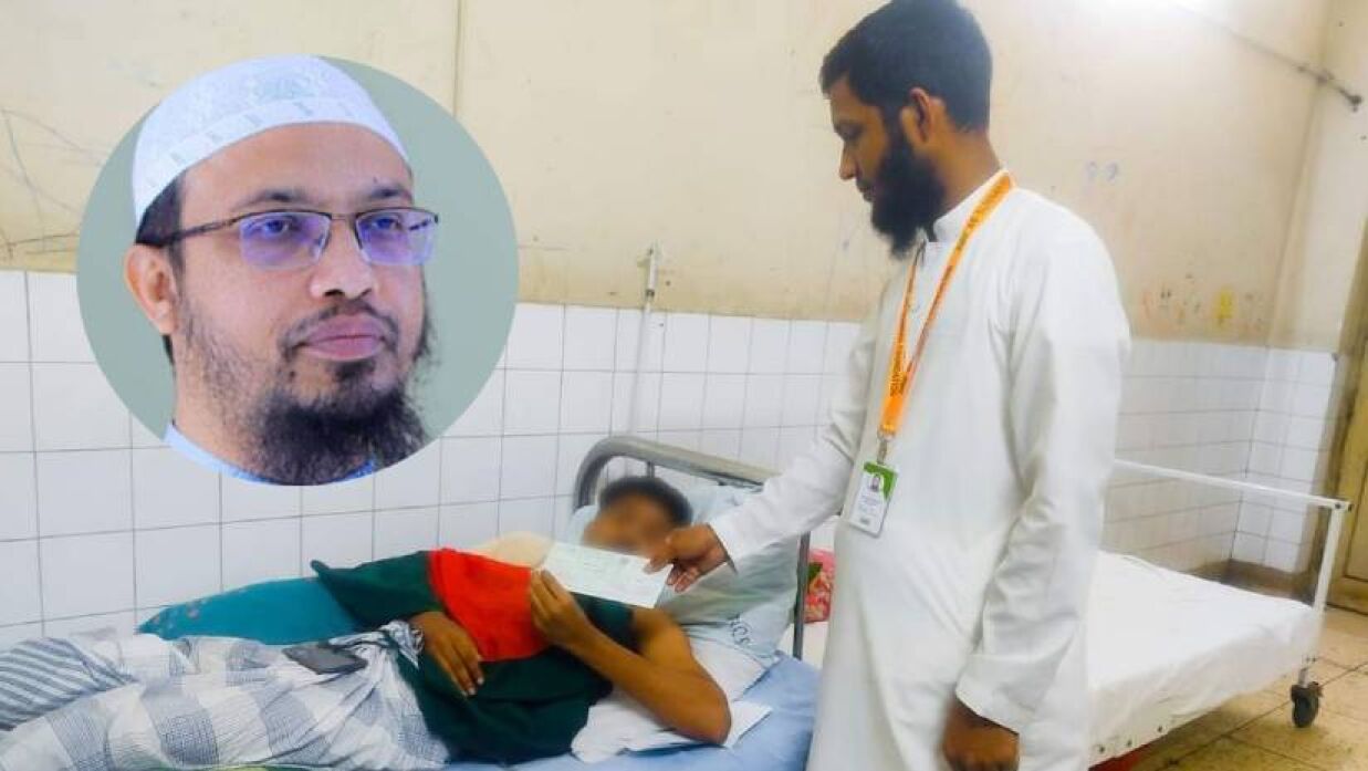 আন্দোলনে আহত জবি শিক্ষার্থীকে আর্থিক সহায়তা আহমাদুল্লাহর