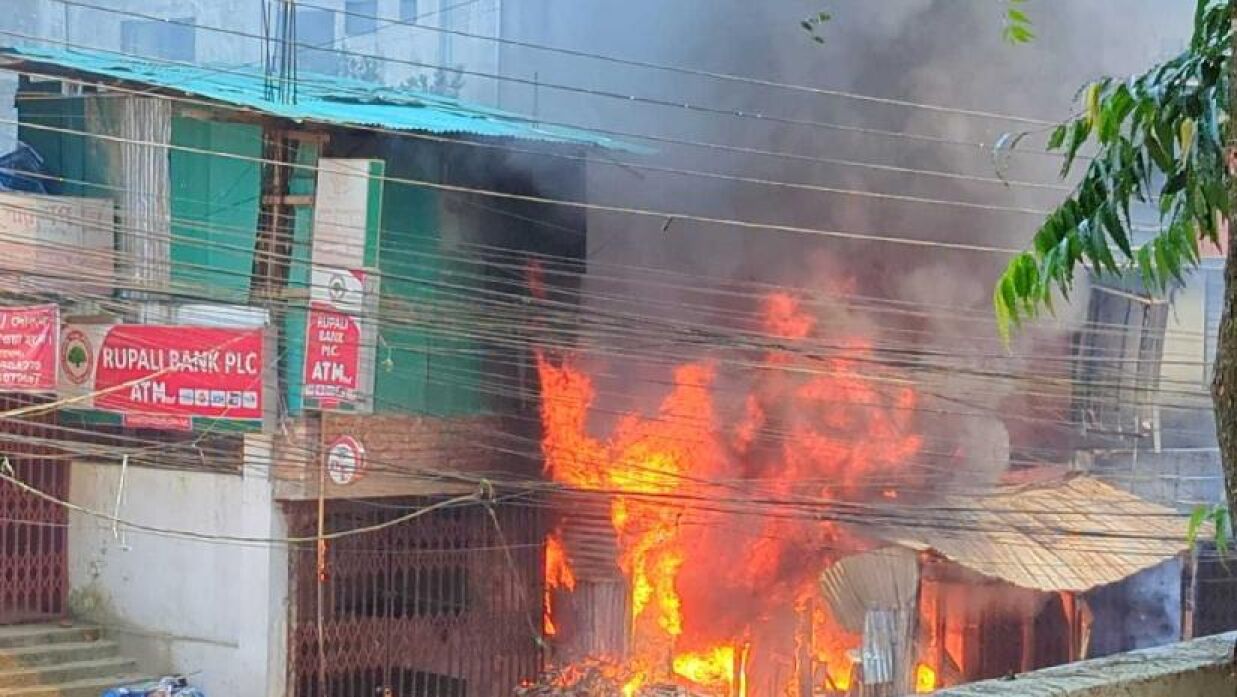 রাঙামাটি ও খাগড়াছড়িতে নিহত ৪, আহত শতাধিক