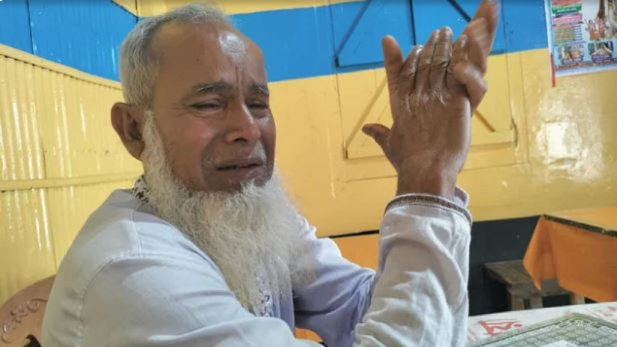 ৩২ বছর বিনা বেতনে পড়িয়েও এমপিওভুক্ত হননি শিক্ষক অহিদুল