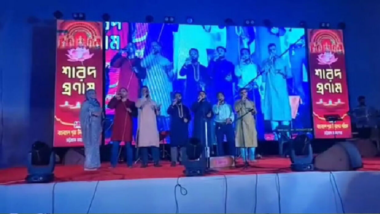 পূজামণ্ডপে ইসলামি গান গেয়ে গ্রেপ্তার ২
