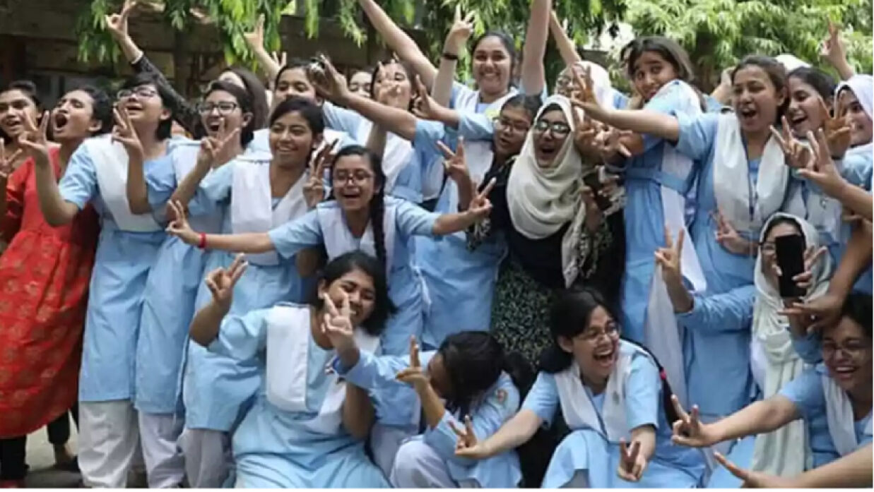 কুমিল্লা শিক্ষা বোর্ডে এইচএসসির পাসের হার ৭১ শতাংশ