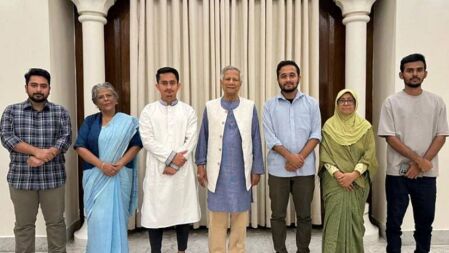 জুলাই শহীদ স্মৃতি ফাউন্ডেশনের সম্পাদক সারজিস, প্রধান নির্বাহী স্নিগ্ধ