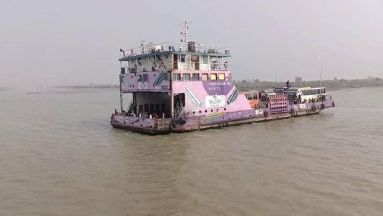 দুইদিন পর শুরু লক্ষ্মীপুর-ভোলা-বরিশাল নৌরুটে ফেরি ও লঞ্চ চলাচল