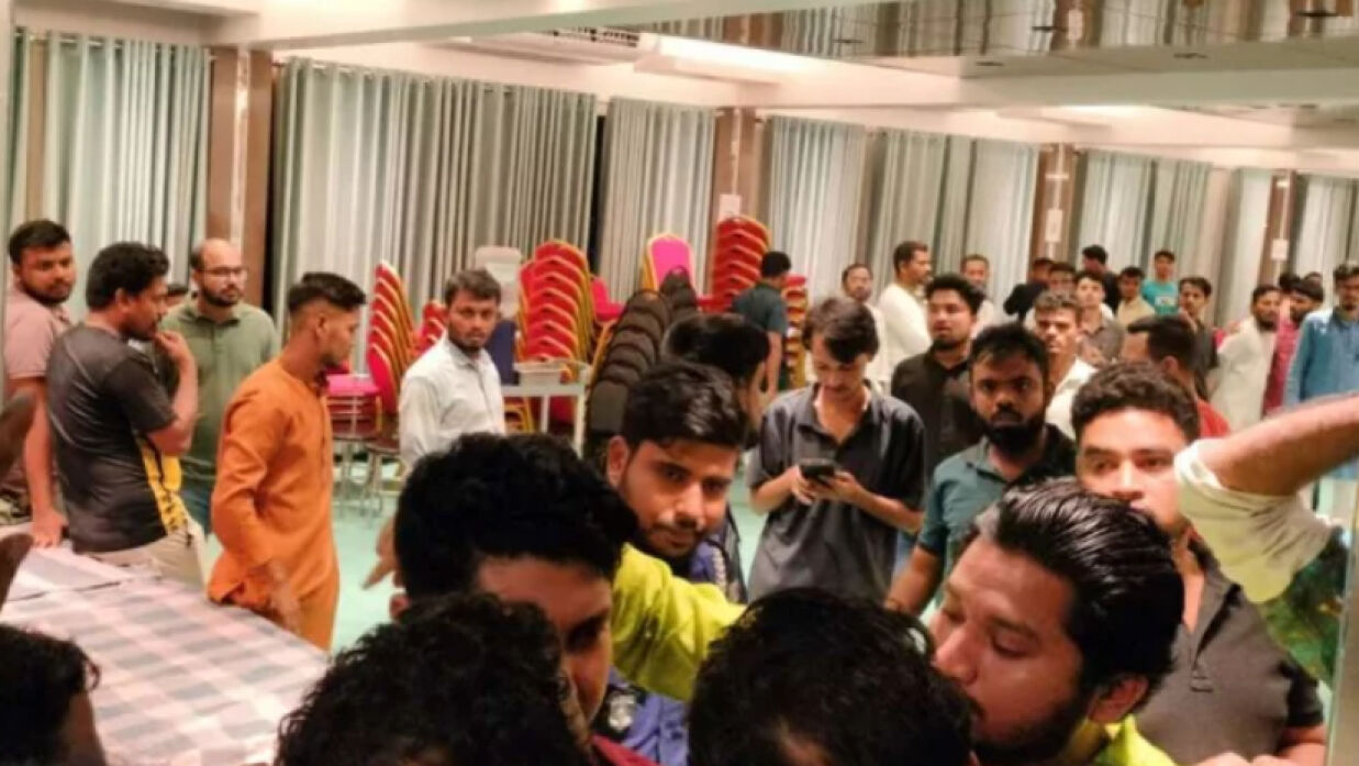 কক্সবাজারে ‘গোপন বৈঠক’ থেকে ১৯ ইউপি সদস্য গ্রেপ্তার