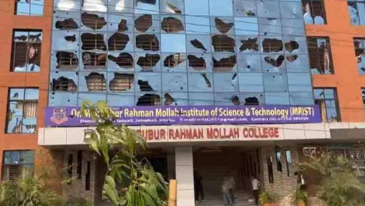 মোল্লা কলেজে আজও থমথমে পরিস্থিতি, অতিরিক্ত পুলিশ মোতায়েন