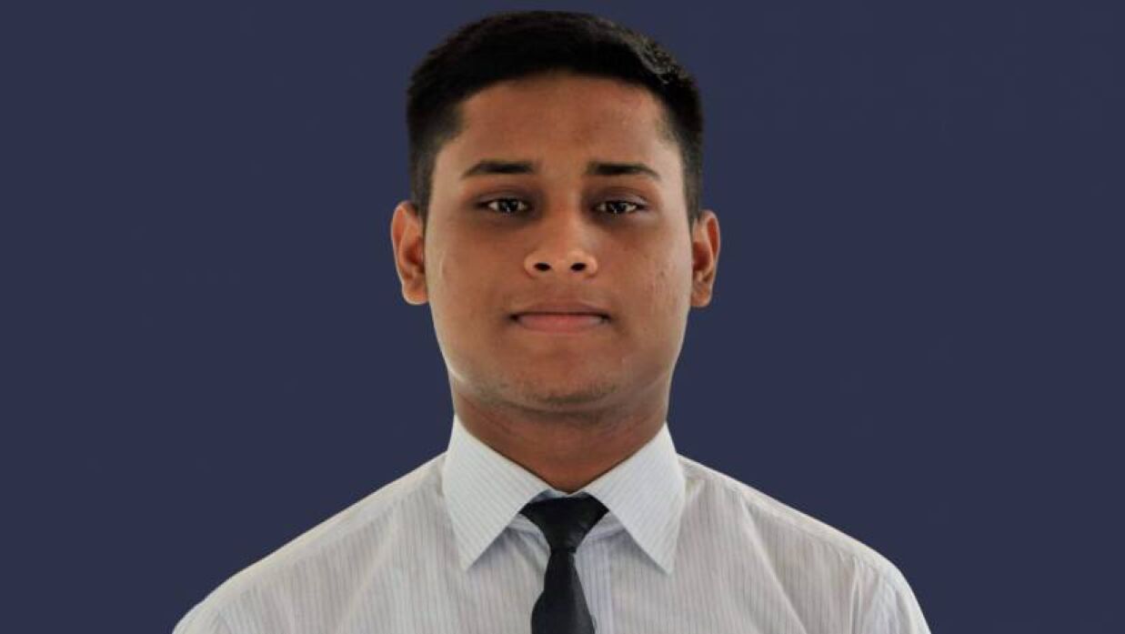 আপনারা ধৈর্য ধরুন, শান্ত থাকুন: হাসনাত আবদুল্লাহ