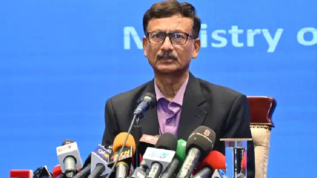দেশীয় গণমাধ্যমকে ভারতীয় মিডিয়ার মিথ্যাচার তুলে ধরতে বললেন পররাষ্ট্র উপদেষ্টা