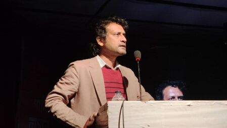 রক্তে কেনা বাংলাদেশ পরিবারতন্ত্র সহ্য করবে না: ফারুক ওয়াসিফ 