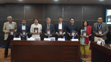 এনএসইউতে বাংলাদেশের বিজ্ঞাপন সংস্কৃতির ওপর বইয়ের মোড়ক উন্মোচন