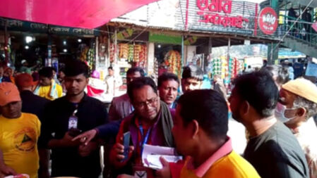 জাবিতে খাবারের দাম বেশি নেওয়ায় হোটেল মালিককে জরিমানা