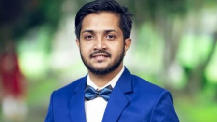 ফ্রিল্যান্সিংয়ে বাজিমাত: রাবি শিক্ষার্থী শুভর মাসিক আয় ২ লক্ষ টাকা