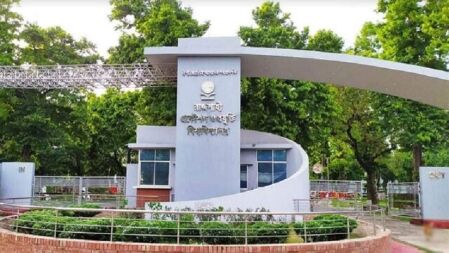 রুয়েটের মূল ভর্তি পরীক্ষা বৃহস্পতিবার, ছাড়া হয়েছে প্রবেশপত্র
