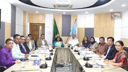 উচ্চশিক্ষা খাতে বাজেটের ৪ শতাংশ বরাদ্দের দাবি ইউজিসির