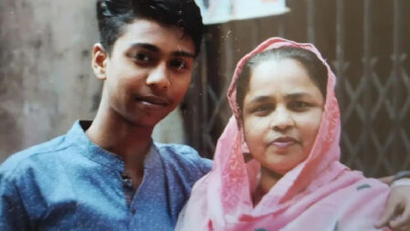 স্বামী ফেলে গেছেন, একমাত্র ছেলে শহীদ, ববির চিন্তা একটাই— ‘আমাকে দেখবে কে?’