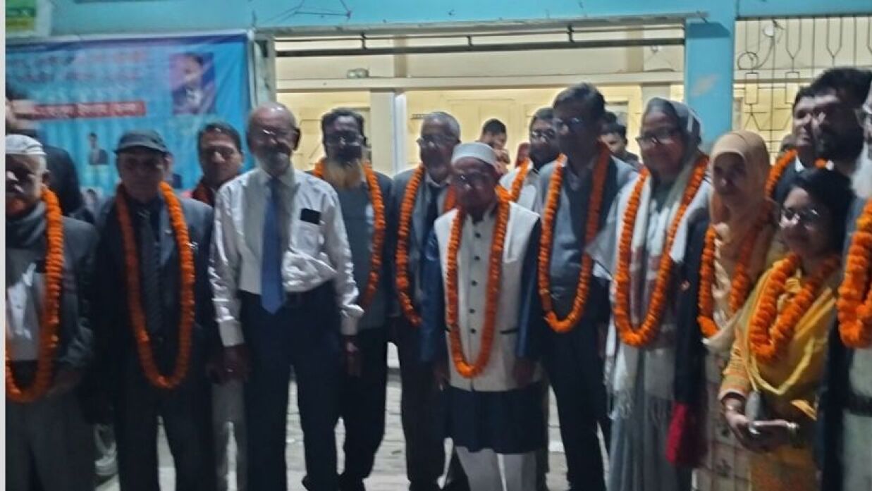 আওয়ামী লীগ ৬, বিএনপি-জামায়াত ৫ পদে জয়ী