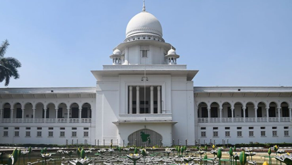৮৫ নির্বাচন কর্মকর্তার চাকরি ফেরত দেওয়ার নির্দেশ