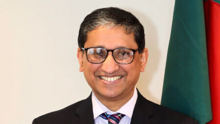 নয়াদিল্লিতে বাংলাদেশের নতুন হাইকমিশনার রিয়াজ, ৩ মাস সময় নিল ভারত