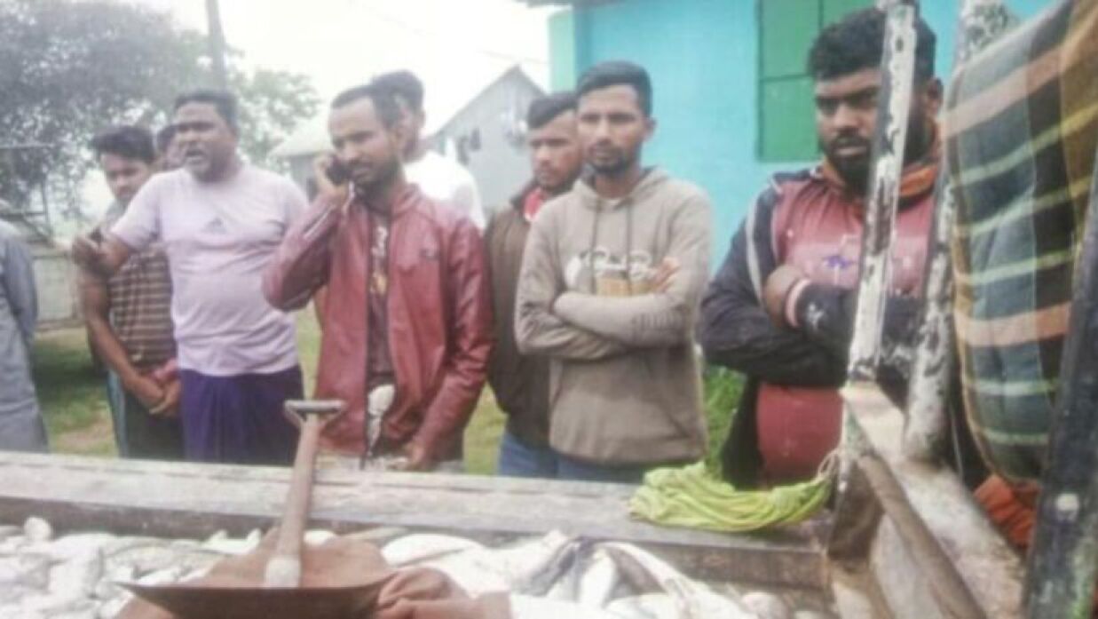 মাছ চুরির মামলায় ছাত্রদলের দুই নেতা গ্রেফতার