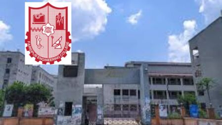 ফরিদপুর ইঞ্জিনিয়ারিং কলেজে রাজনীতি স্থগিত ঘোষণা, নিষিদ্ধের দাবি শিক্ষার্থীদের