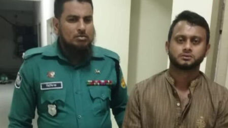 ছাত্র আন্দোলনে হামলাকারী নিষিদ্ধ ছাত্রলীগ নেতা গ্রেপ্তার