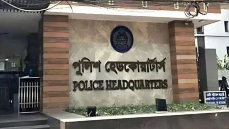 নারী নির্যাতন প্রতিরোধে পুলিশের হটলাইন চালু