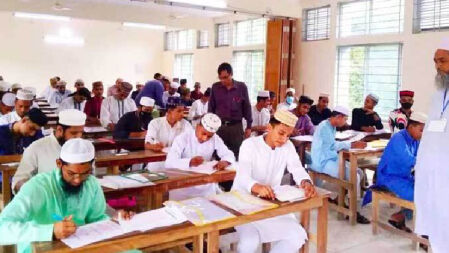 দাখিলে এবার পরীক্ষার্থী প্রায় তিন লাখ, গতবারের চেয়ে বেড়েছে ৫৩ হাজার