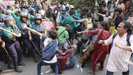 ধর্ষণবিরোধী পদযাত্রা থেকে পুলিশের ওপর হামলা, মেঘমল্লার বসুসহ ১২ জনের বিরুদ্ধে মামলা