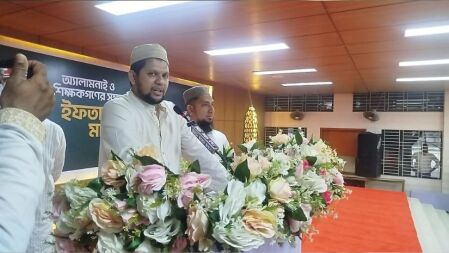 মাদ্রাসার শিক্ষার্থীদের ওপর ইসলাম বিদ্বেষ চাপিয়ে দেওয়া হয়েছে: উপদেষ্টা মাহফুজ