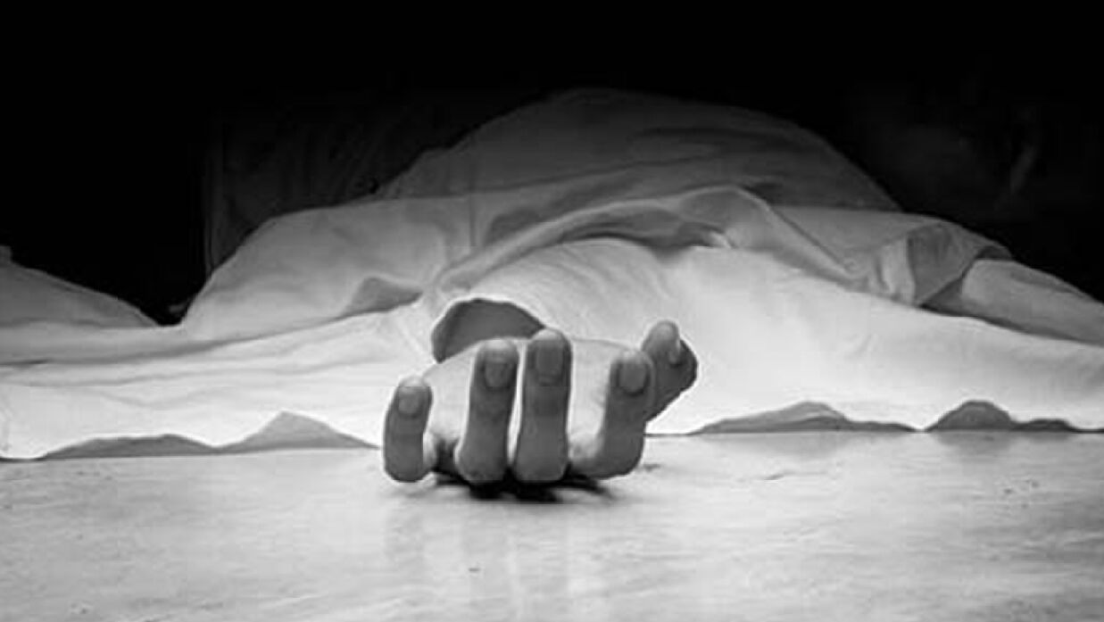 যশোরে স্কুলছাত্রীর ঝুলন্ত মরদেহ উদ্ধার