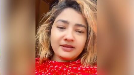 বান্ডিল বান্ডিল টাকা ছেড়ে জামাইকে ছাড়াব—ফেসবুক লাইভে সেই সাজ্জাদের স্ত্রী