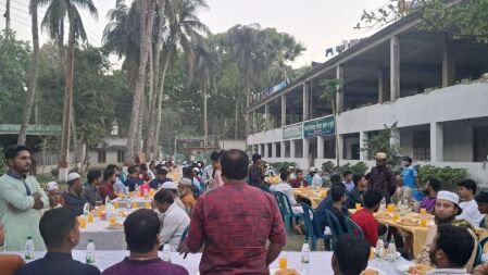 মাভাবিপ্রবি ছাত্রদলের উদ্যোগে ইফতার মাহফিলে সকল ছাত্র সংগঠন 