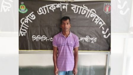 অষ্টম শ্রেণির ছাত্রীকে ধর্ষণের অভিযোগে প্রাইভেট শিক্ষক গ্রেপ্তার