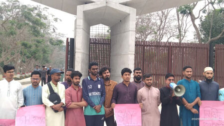 ‘আওয়ামী লীগকে পুনর্বাসিত করলে ছাত্রজনতা আবারো জুলাই-আগস্ট ডেকে আনবে’