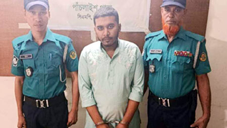 হিযবুত তাহ্‌রীরের সাইবার বিশেষজ্ঞ সদস্য গ্রেপ্তার