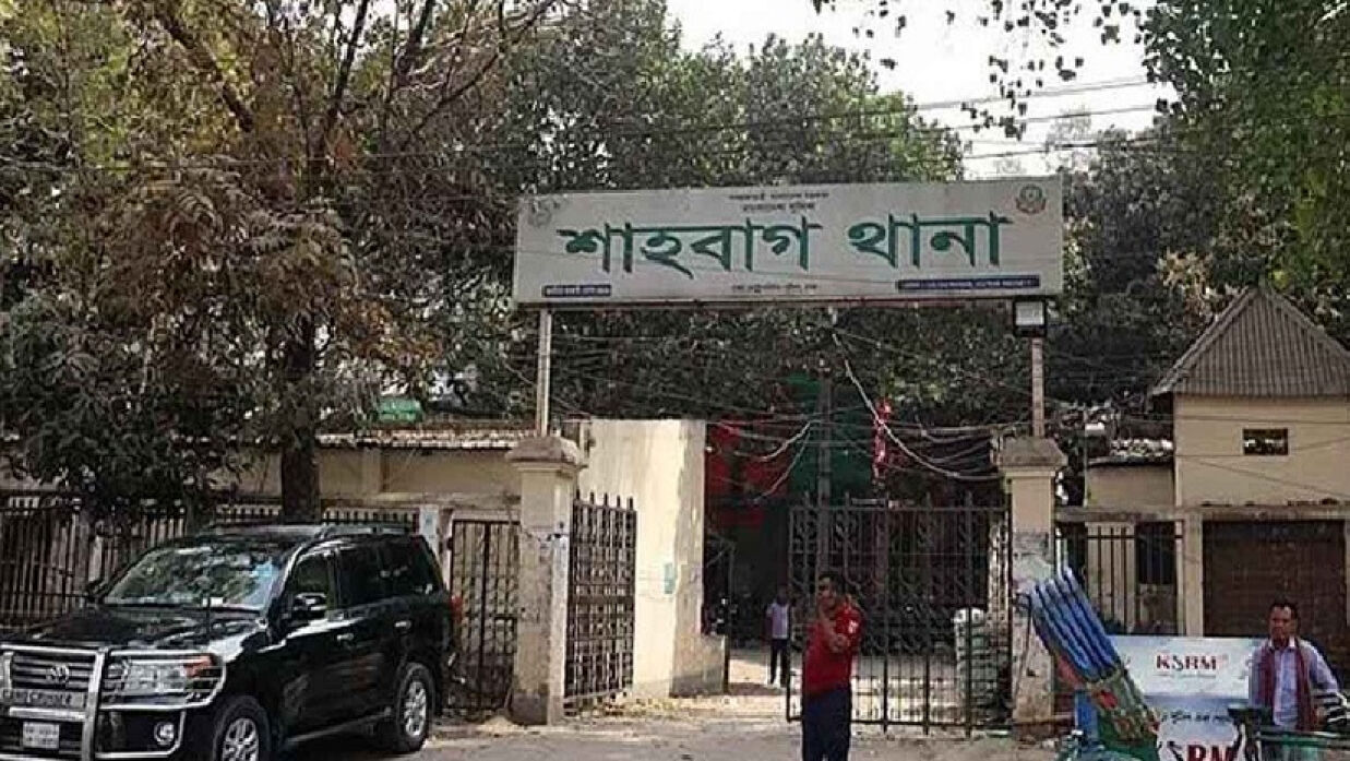 শাহবাগে মোটরসাইকেল ধাক্কায় একজন নিহত