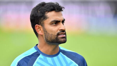 হার্টে রিং পরানো হয়েছে তামিমের