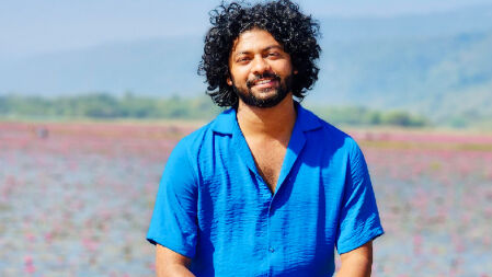 ফেসবুক থেকে এক মাসেই ৩৮ লাখ টাকা আয় কাফির, জানালেন কী করবেন