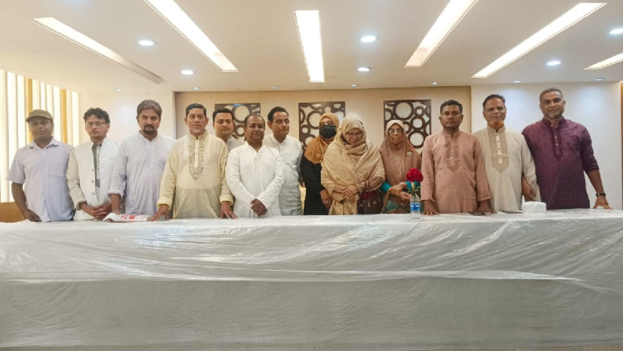 কোম্পানীগঞ্জ উপজেলা প্রাথমিক শিক্ষক সমিতির সভাপতি সাথী-সম্পাদক ওমর ফারুক