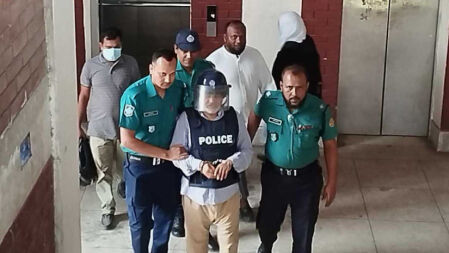 জি কে শামীমের সাড়ে ৫ বছরের কারাদণ্ড, মা খালাস