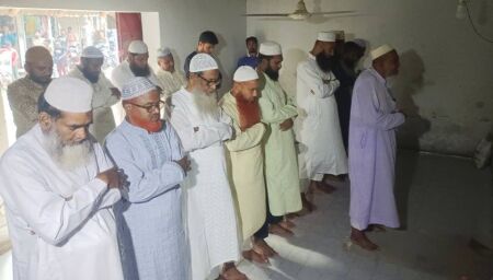 সাতক্ষীরার ২০ গ্রামে সৌদি আরবের সঙ্গে মিল রেখে ঈদ উদযাপন