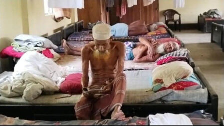 বৃদ্ধাশ্রমে ভালো নেই বাবারা