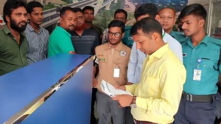 অতিরিক্ত ভাড়া আদায়, খুলনায় ৪ পরিবহনকে জরিমানা