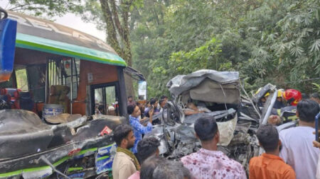 ২ দিনে একই স্থানে সড়ক দুর্ঘটনায় নিহত ১৫, নেপথ্যে কারণ কী?