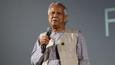 বিমসটেক সম্মেলনে বক্তব্য রাখছেন প্রধান উপদেষ্টা