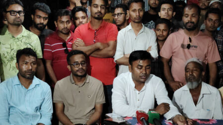 আন্দোলনে গুলিবিদ্ধ শহীদ হৃদয়ের পরিবারের পাশে ছাত্রদল
