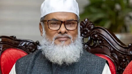 ১০ হাজার ৪৮৭ জন যাত্রীর হজ অনিশ্চিত: ধর্ম উপদেষ্টা