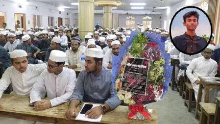 শহীদ আদিল নেই, তবু তার জন্য রাখা হয়েছে চেয়ার-ফুলের তোড়া